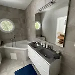 Ilo - Devant La Des Nonnes Villa Meschers-sur-Gironde