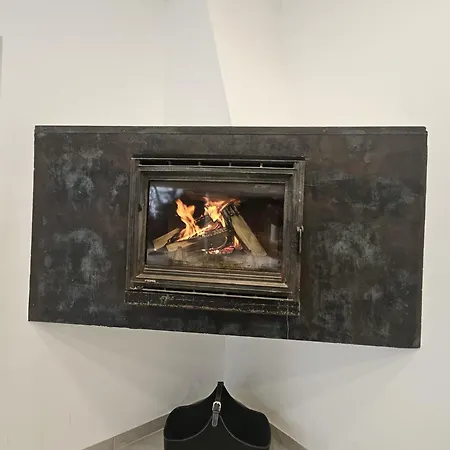 Ilo - Devant La Des Nonnes ميشيرس سور جيغوند